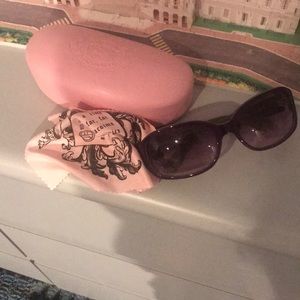 Juicy Sunglasses with case and cloth